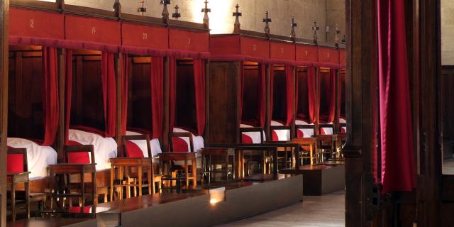 Hospices De Beaune Salle Des Povres2