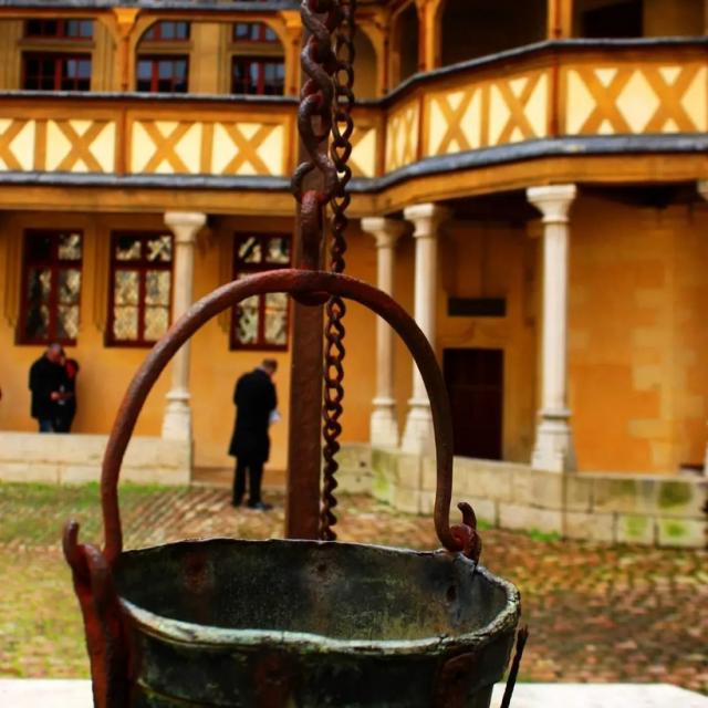 Cubo del pozo del Hôtel Dieu