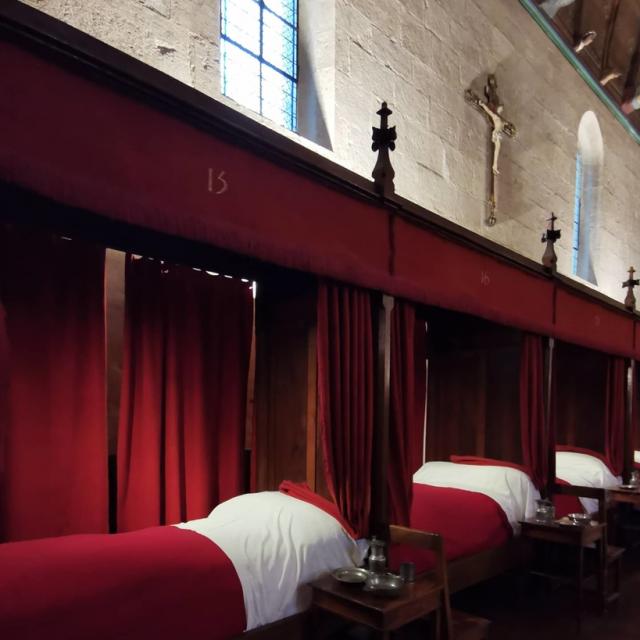 Salle des Pôvres en los Hospices de Beaune