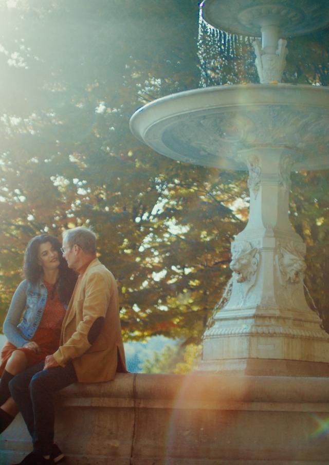 Casal em frente da fonte em Savigny-lès-Beaune