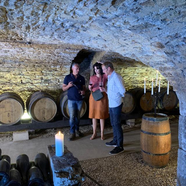 Degustation Weinkeller Burgund Winzer Verliebtes Paar