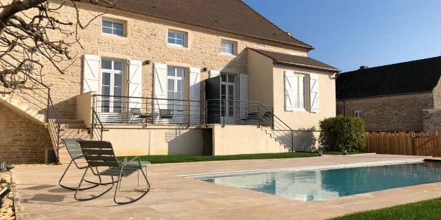 Deveney Mars Piscine