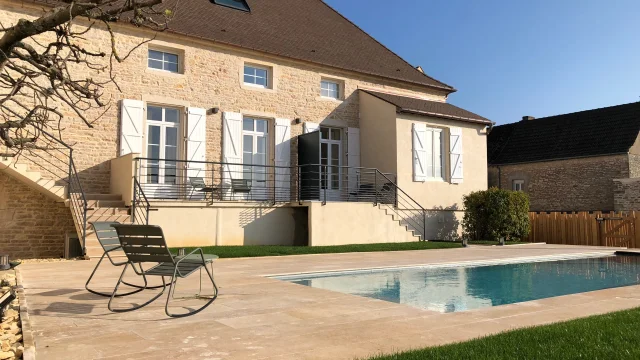 Deveney Mars Piscine