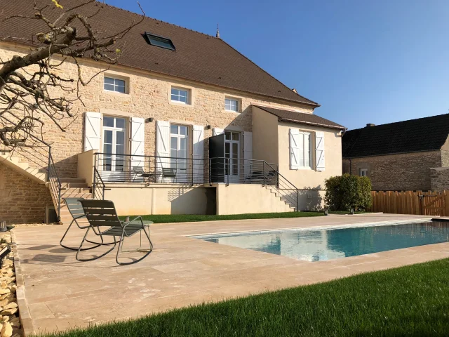 Deveney Mars Piscine