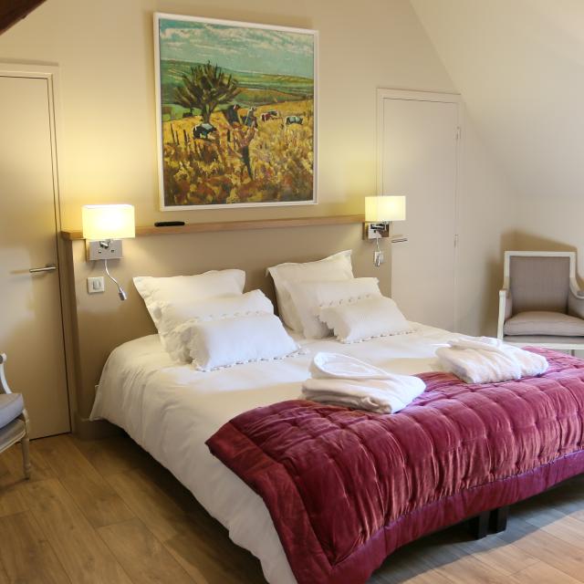 Bett Hotel Unterkunft Beaune Burgund