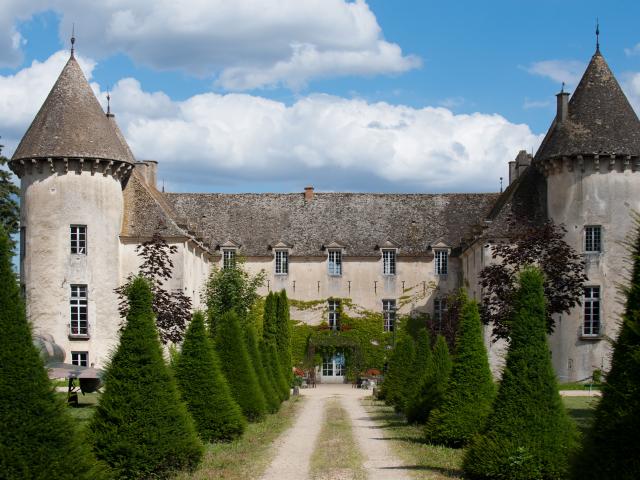 Schloss Savigny-lès-Beaune