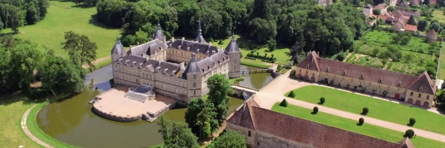 chateau-sully-aerienne