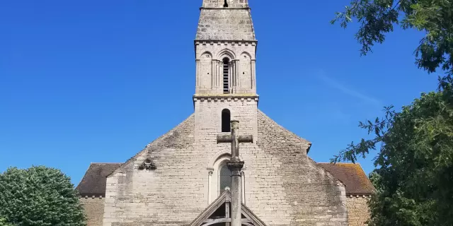 iglesia-amarilla