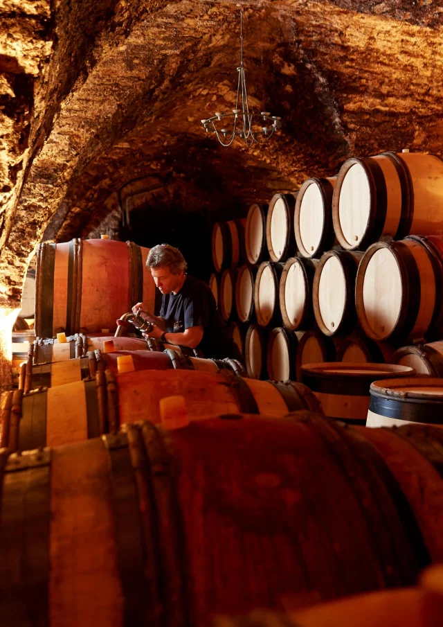 Tonneau Cave