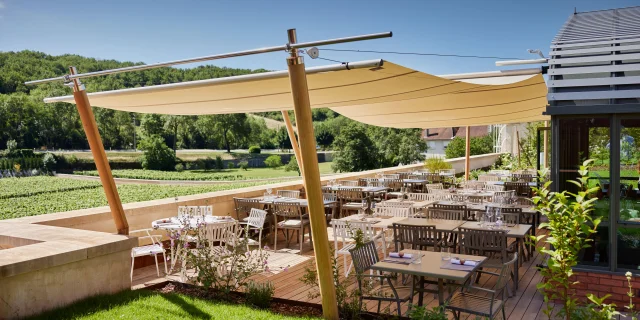 Prosper-Maufoux-S-Chapuis-terrasse-voile