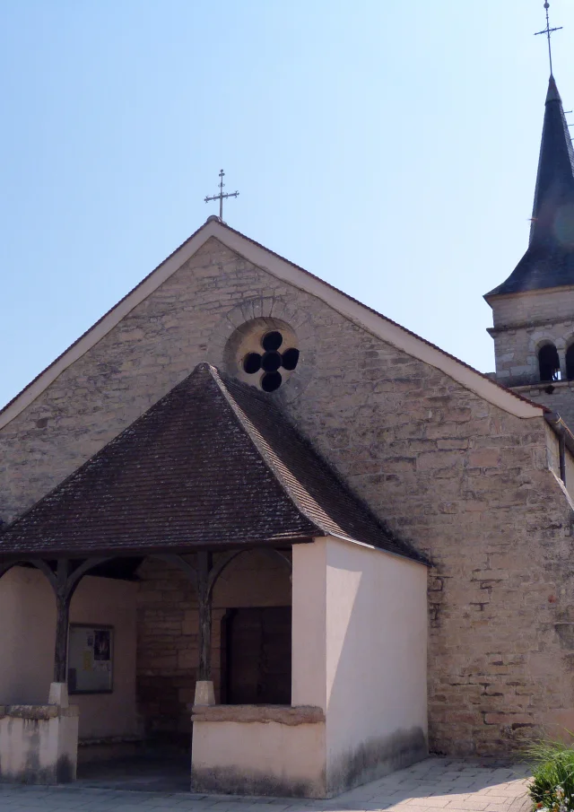 Levernois Eglise Printemps