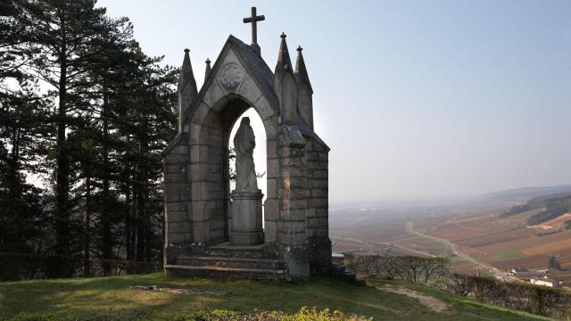 ver-pernand-oratory