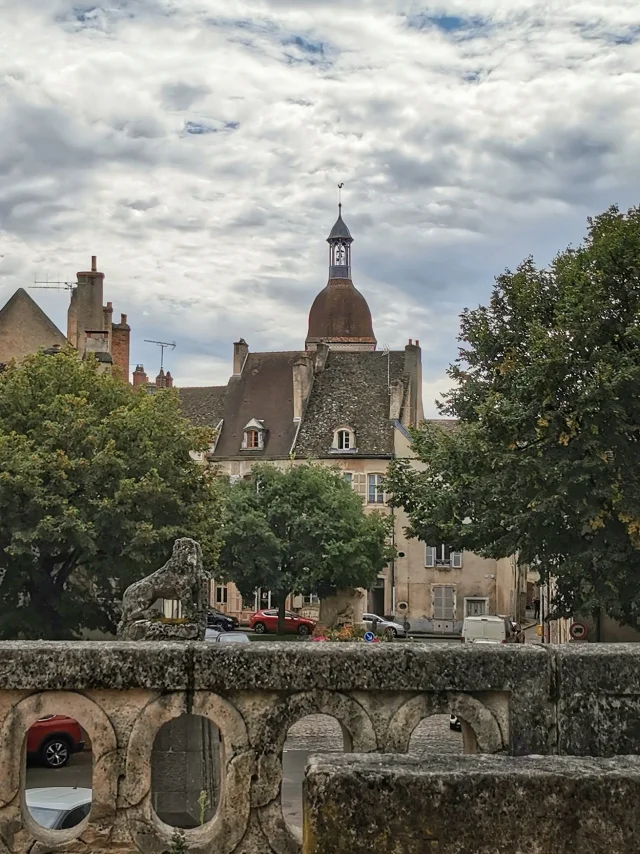 Square Des Lions Beaune