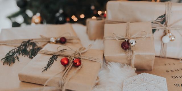 Christmas Gifts Unsplash
