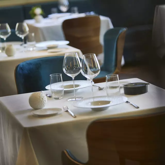 Restaurante Leflaive Puligny Mesa