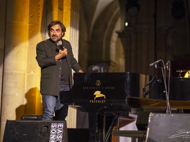 André Manoukian Crédito Michel Baudoin