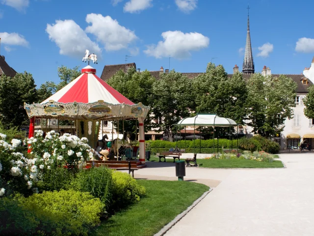 Manege Place Carnot