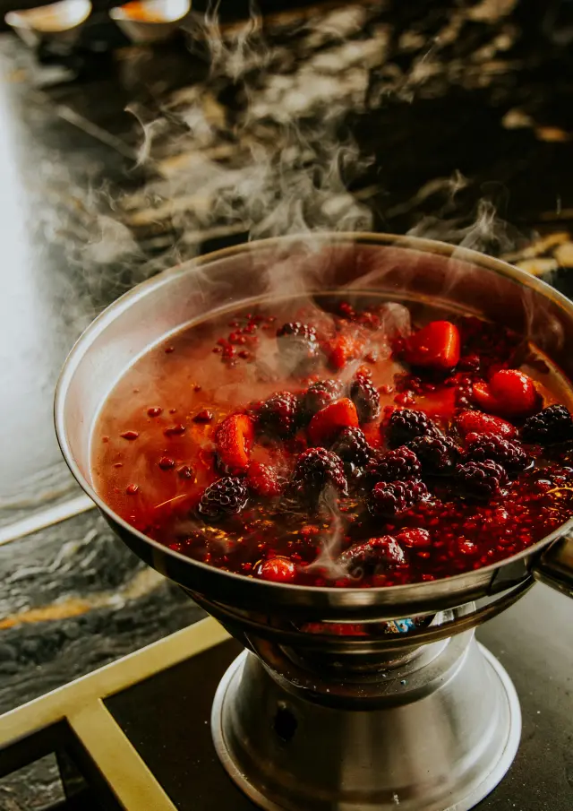 Confiture de fruits rouges