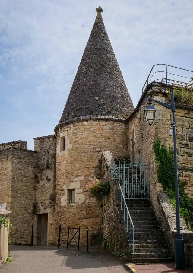 Que Voir A Beaune Tour Des Billes Gaelle Bourhis